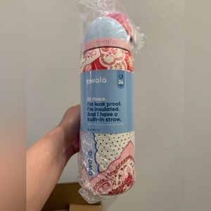 Owala UO Exclusive Hankies Print FreeSip 32 oz Water Bottle